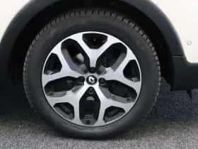 Renault Captur (2018) thumbnail 37