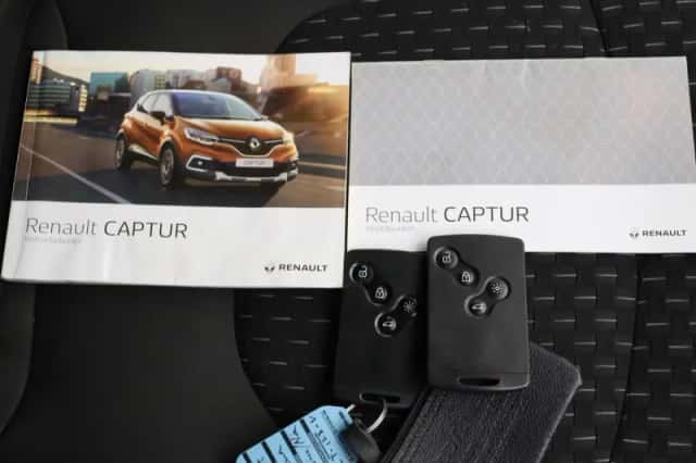 Renault Captur (2018) thumbnail 38