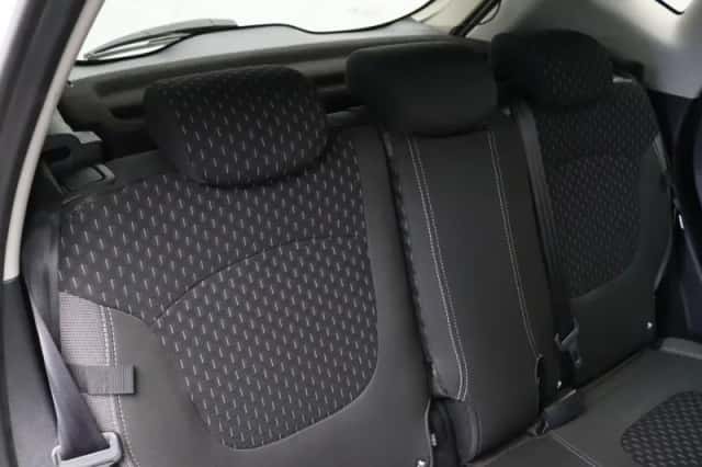Renault Captur (2018) thumbnail 9