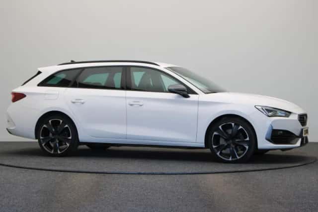 CUPRA Leon Sportstourer (2021) thumbnail 14