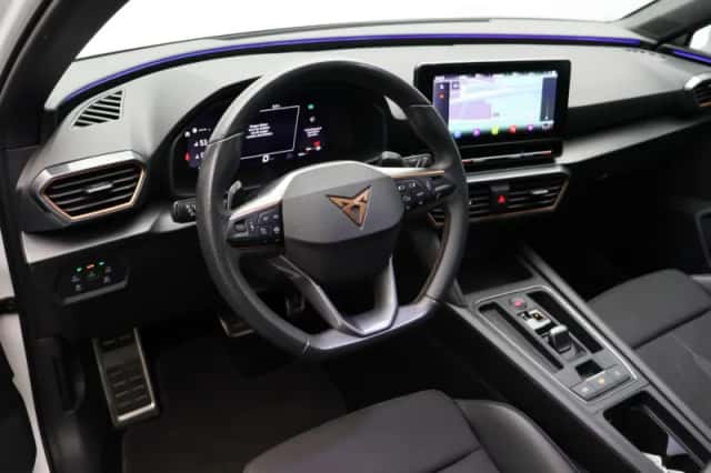CUPRA Leon Sportstourer (2021) thumbnail 19