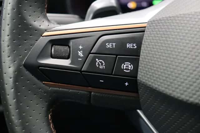 CUPRA Leon Sportstourer (2021) thumbnail 24