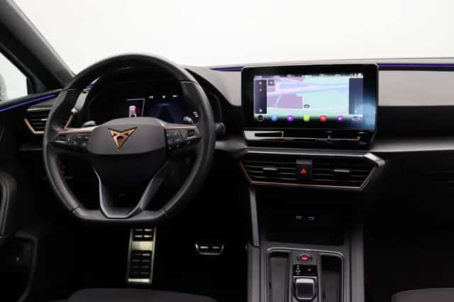 CUPRA Leon Sportstourer (2021) thumbnail 6