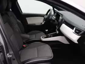 Renault Clio (2023) thumbnail 3