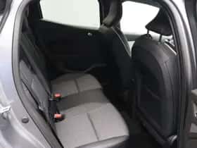 Renault Clio (2023) thumbnail 10