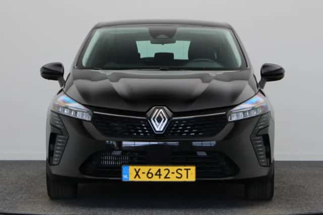 Renault Clio (2024) thumbnail 6