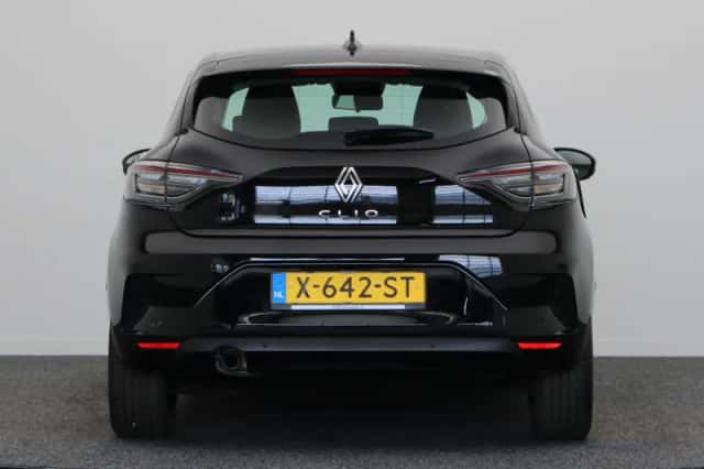Renault Clio (2024) thumbnail 7