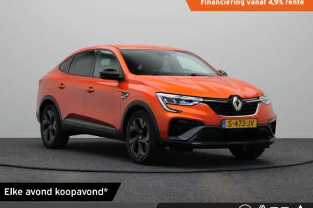Renault Arkana (2023) thumbnail 1