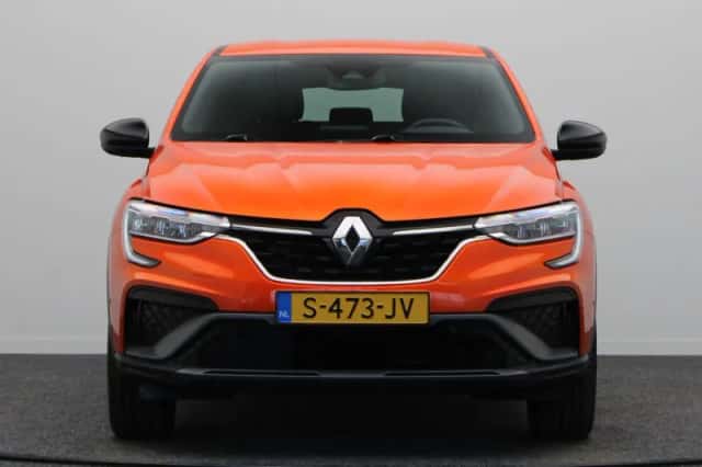 Renault Arkana (2023) thumbnail 6