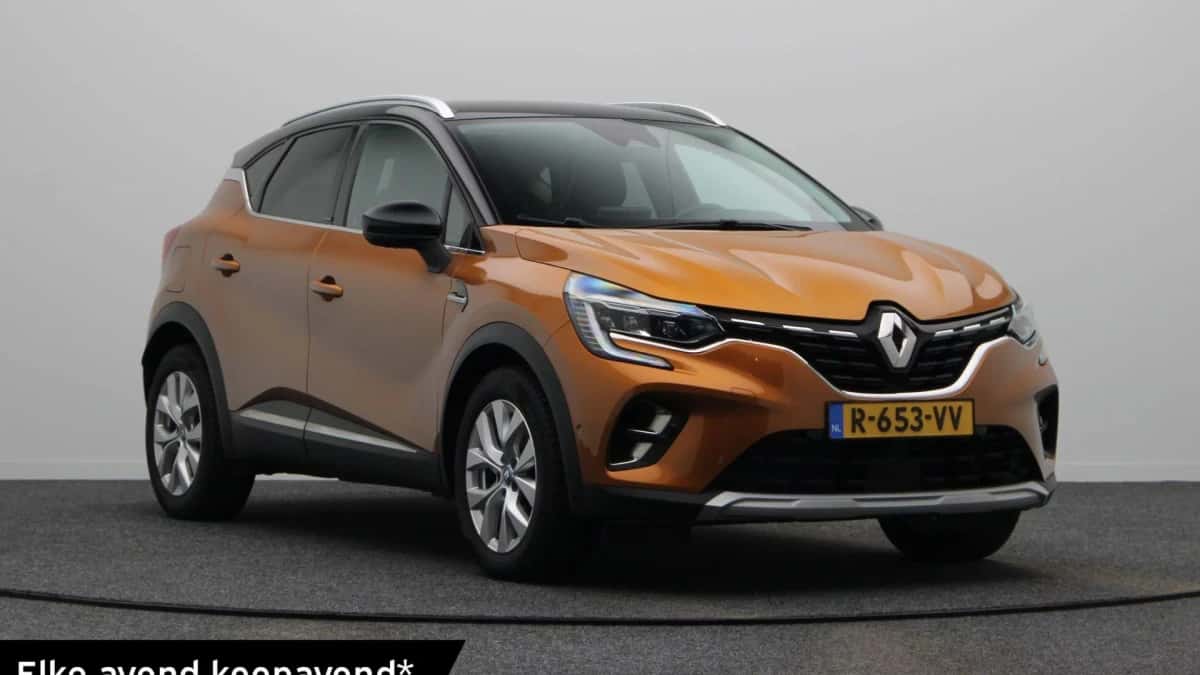 Renault Captur (2021) — foto 1