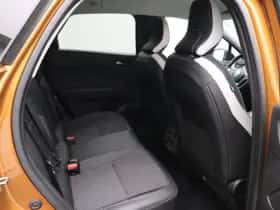 Renault Captur (2021) thumbnail 9