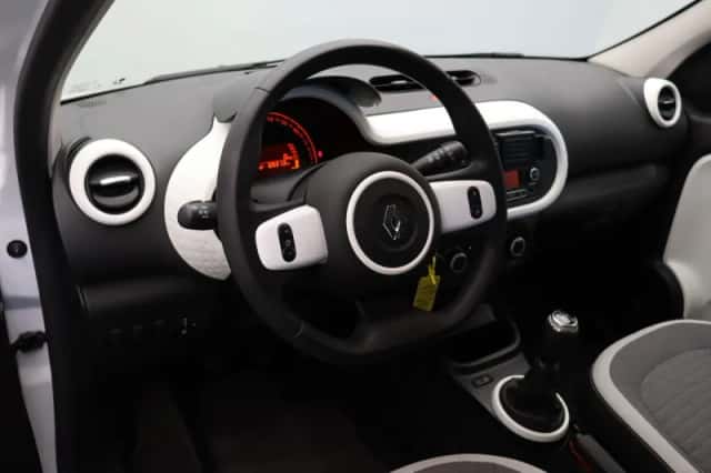 Renault Twingo (2021) thumbnail 16