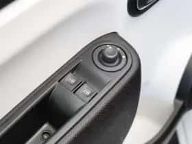 Renault Twingo (2021) thumbnail 17