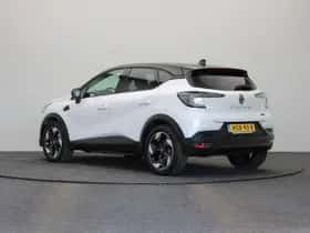 Renault Captur (2025) thumbnail 2