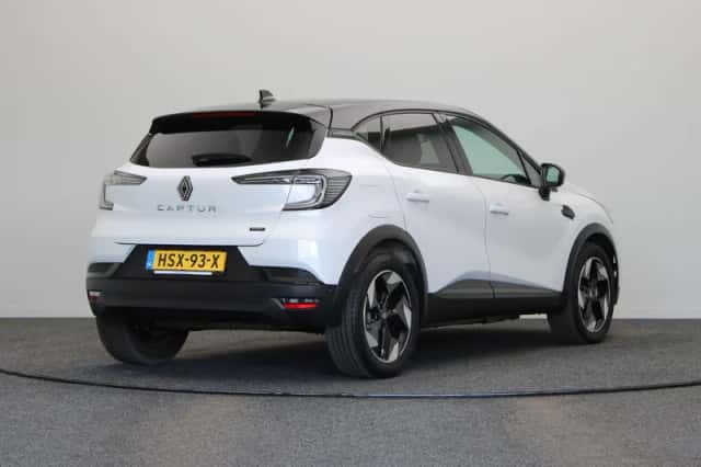 Renault Captur (2025) thumbnail 11