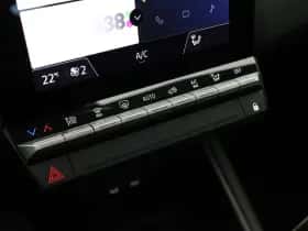 Renault Captur (2025) thumbnail 32