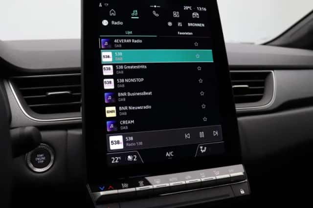 Renault Captur (2025) thumbnail 34