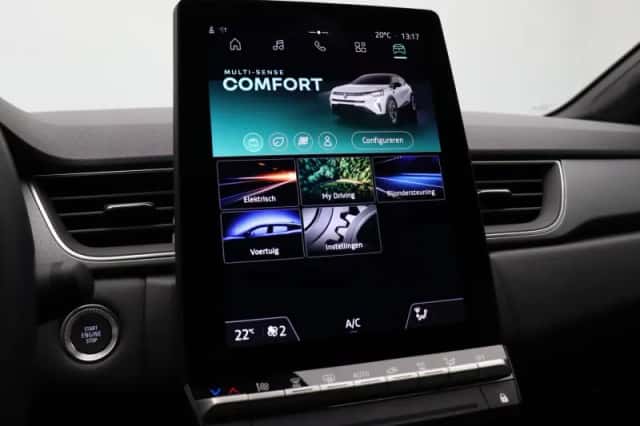 Renault Captur (2025) thumbnail 36