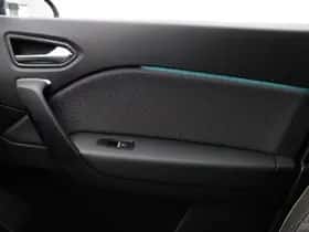 Renault Captur (2025) thumbnail 38