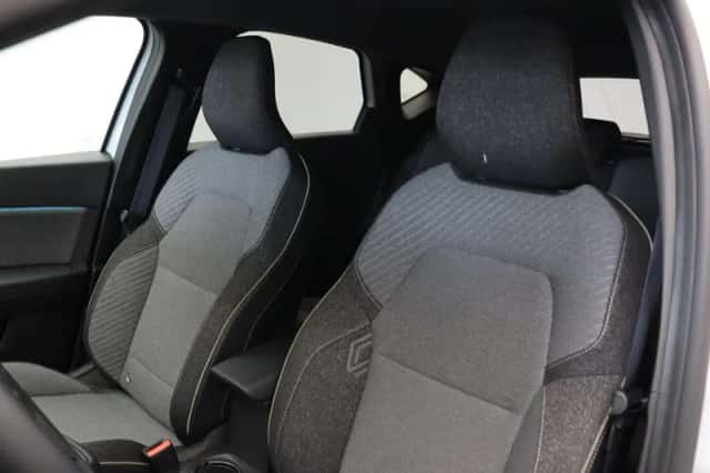 Renault Captur (2025) thumbnail 40
