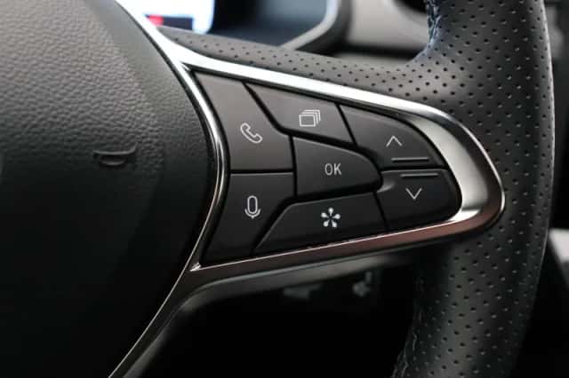 Renault Captur (2024) thumbnail 12