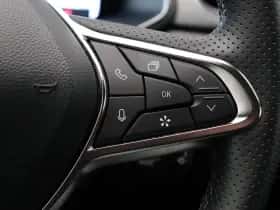 Renault Captur (2024) thumbnail 12