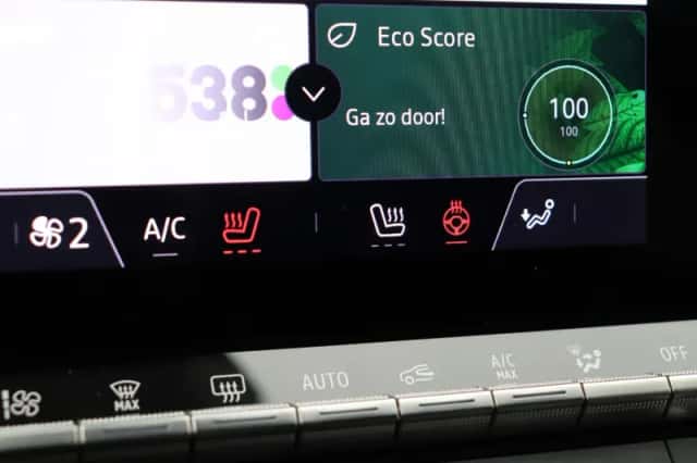 Renault Captur (2024) thumbnail 21