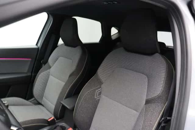Renault Captur (2024) thumbnail 30