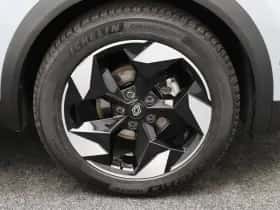 Renault Captur (2024) thumbnail 33