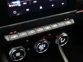 Renault Arkana (2021) thumbnail 35