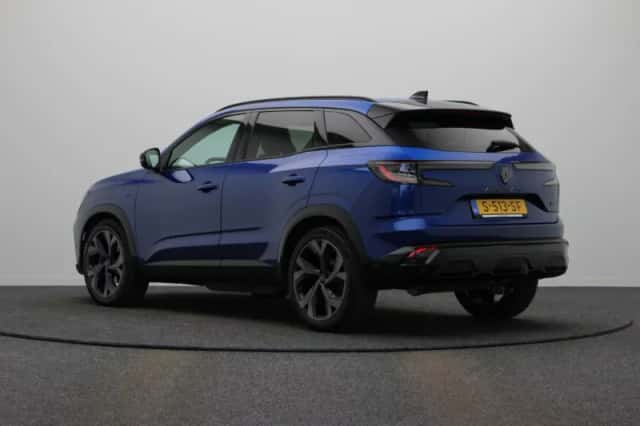 Renault Austral (2023) thumbnail 2