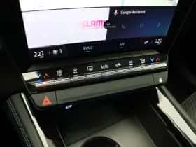Renault Austral (2023) thumbnail 34