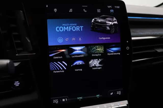 Renault Austral (2023) thumbnail 38