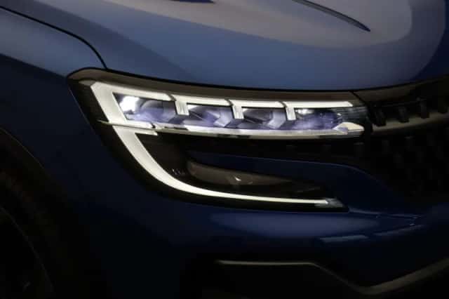 Renault Austral (2023) thumbnail 49