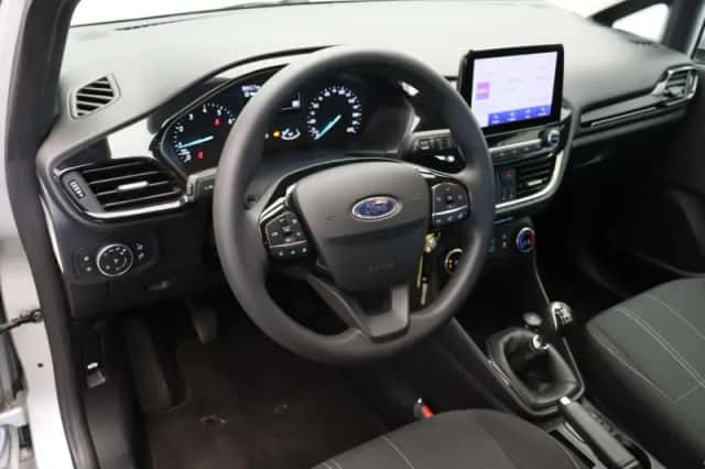 Ford Fiesta (2020) thumbnail 16