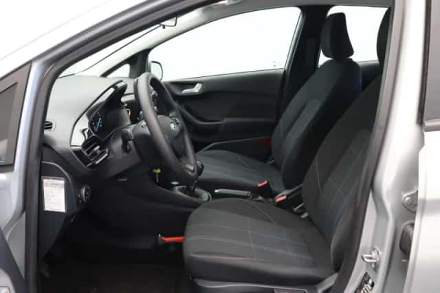 Ford Fiesta (2020) thumbnail 19