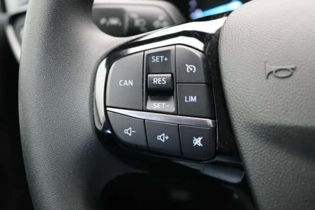 Ford Fiesta (2020) thumbnail 21