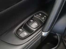 Nissan Qashqai (2017) thumbnail 18