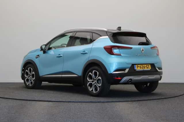 Renault Captur (2021) thumbnail 2