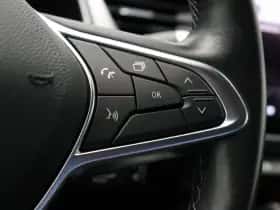 Renault Captur (2021) thumbnail 24