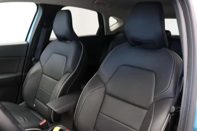 Renault Captur (2021) thumbnail 41