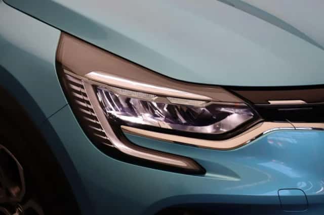 Renault Captur (2021) thumbnail 45