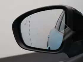 Renault Captur (2021) thumbnail 47