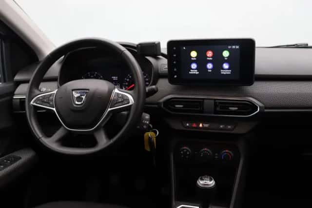 Dacia Sandero (2021) thumbnail 5