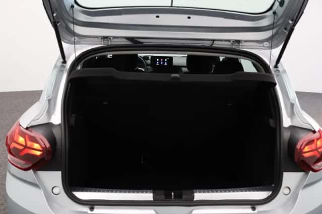 Dacia Sandero (2021) thumbnail 9