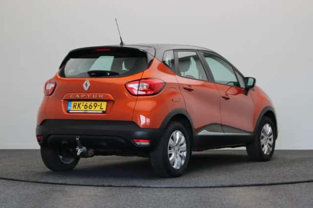 Renault Captur (2017) thumbnail 11
