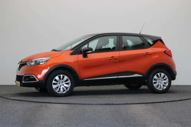 Renault Captur (2017) thumbnail 12