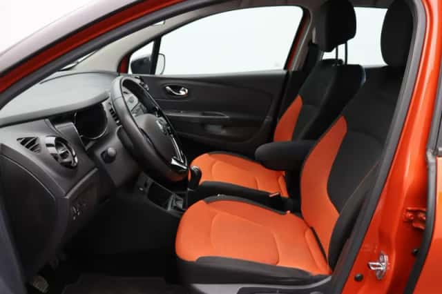 Renault Captur (2017) thumbnail 18