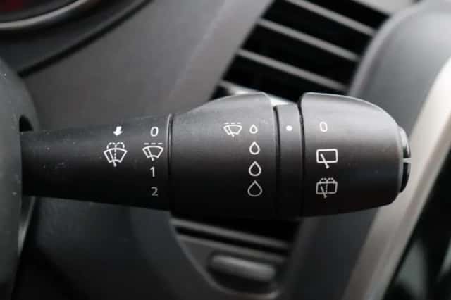 Renault Captur (2017) thumbnail 23