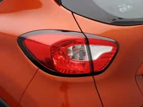 Renault Captur (2017) thumbnail 35